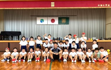 普及No.43【REVSキャラバン】浜松市立中瀬小学校にてタグラグビー教室を実施いたしました